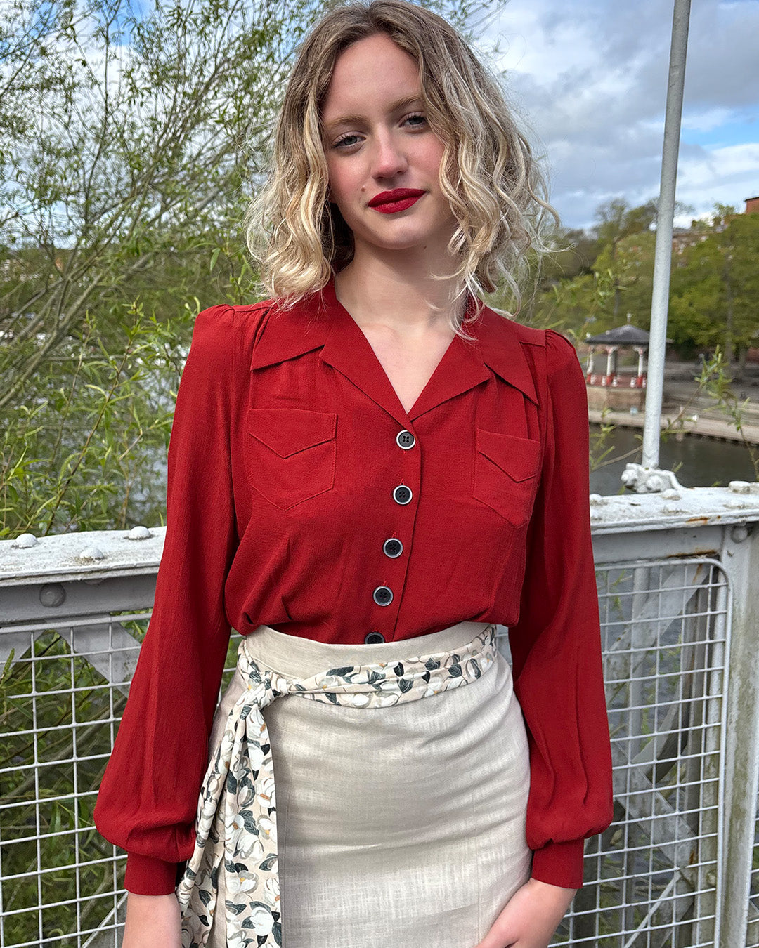 1940s Sweetheart Blouse in Pumpkin