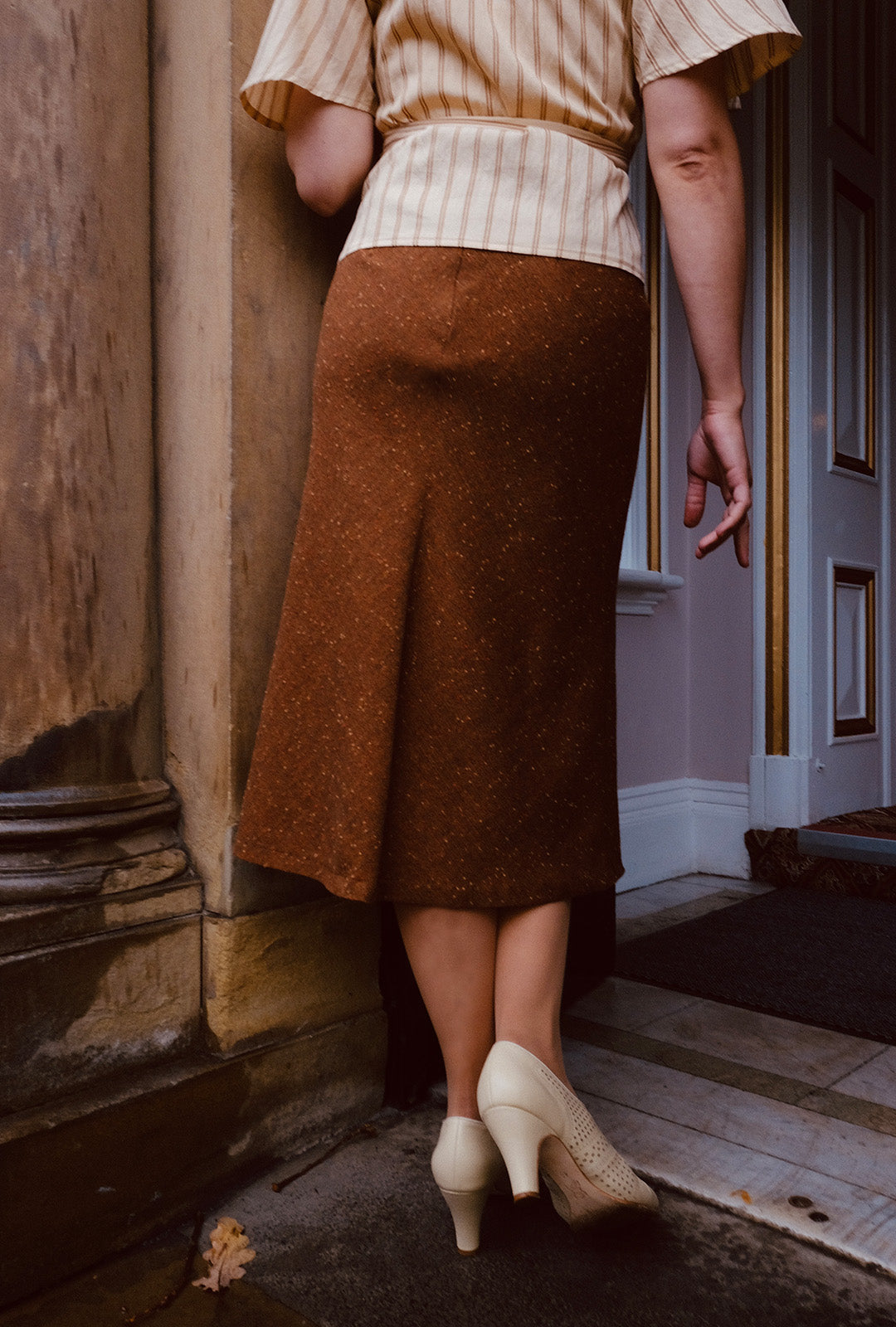 1930s Front Pleat Skirt in Amber Wool Silk