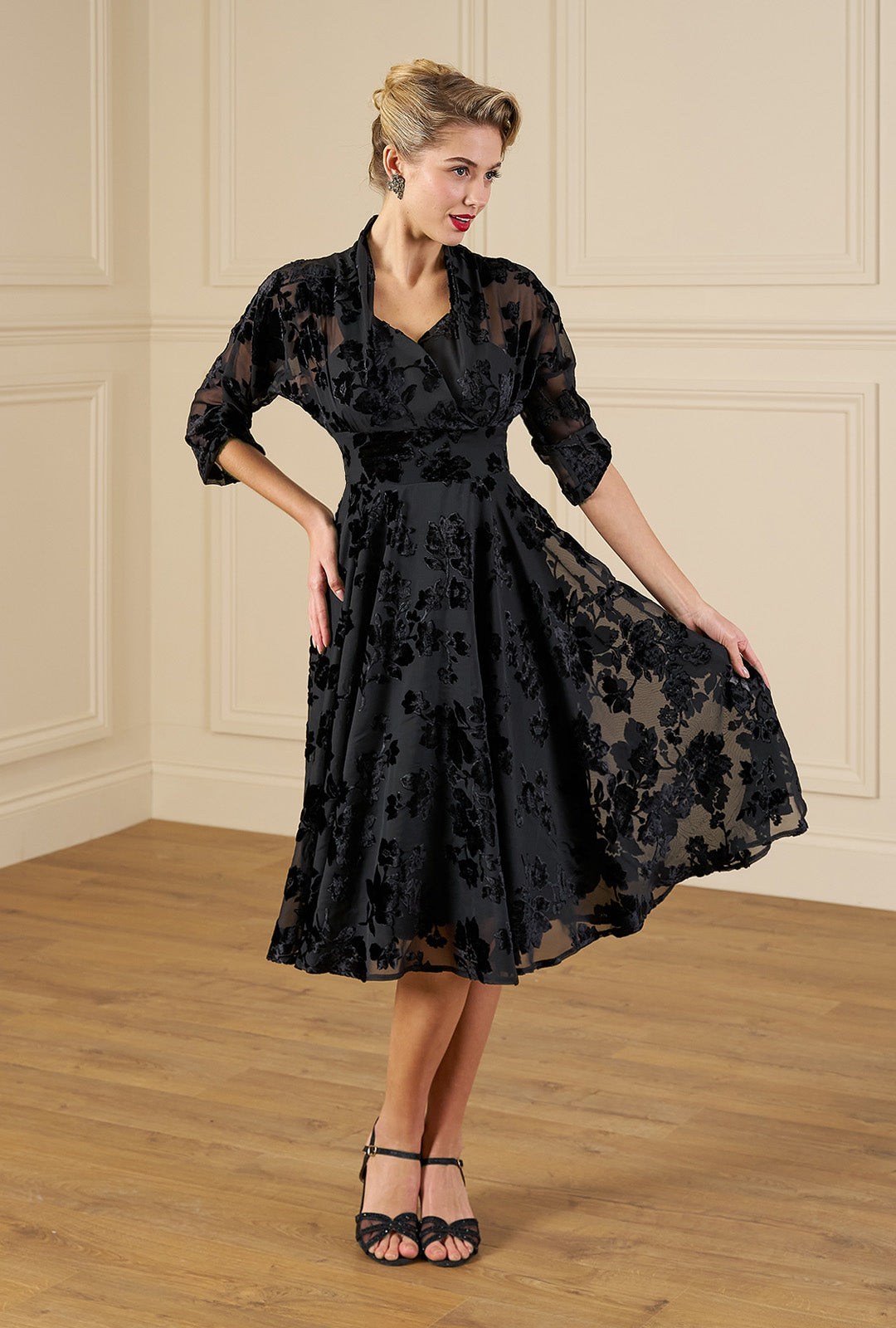 1950s Grace Dress in Black Rose Devore
