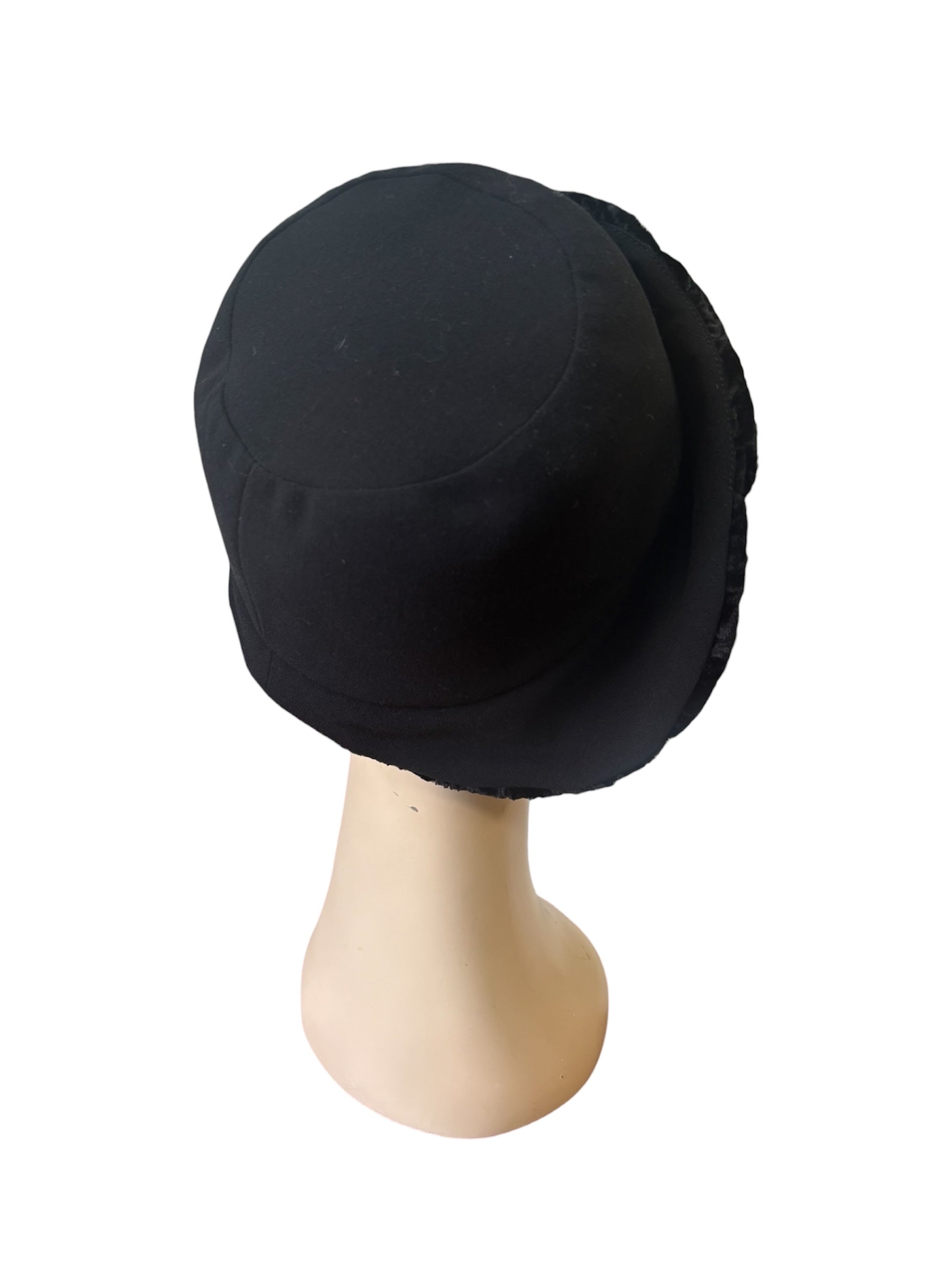 1920s Clara Cloche Hat - Black Velvet