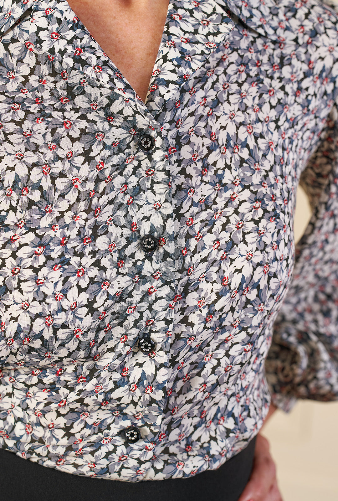 1950s Lola Blouse in Moonflower