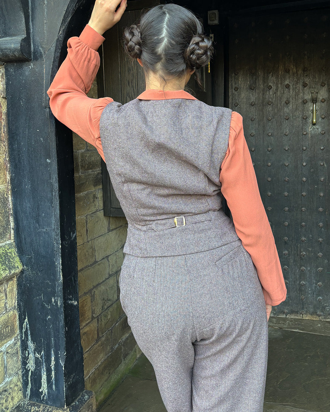 Margot Fitted Waistcoat - brown herringbone