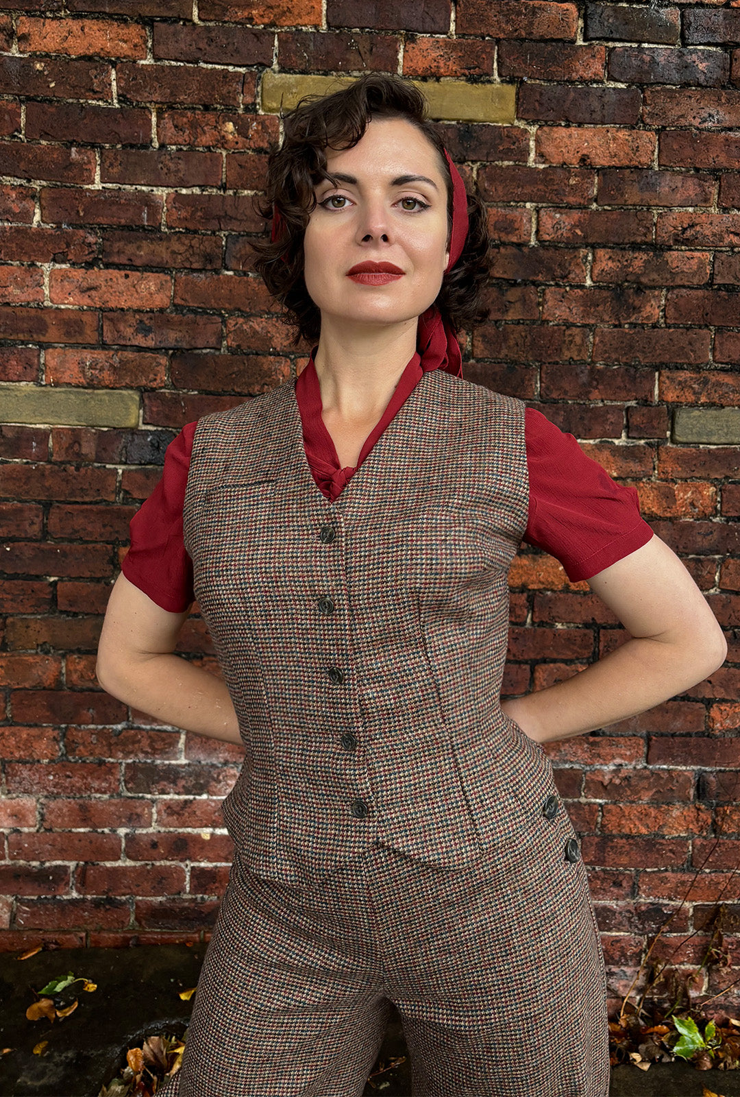 Margot Fitted Waistcoat in Walnut Check Wool