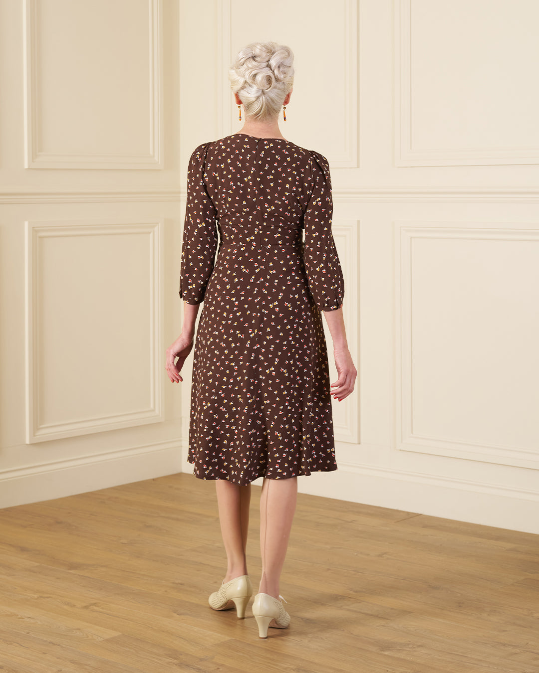 1940s Vera Tea Dress - Earth Pearl
