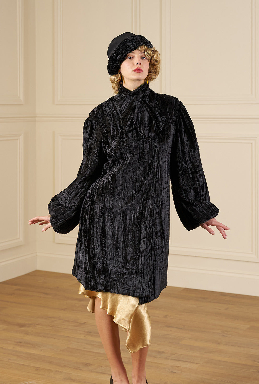 1920s Clara Cloche Hat - Black Velvet