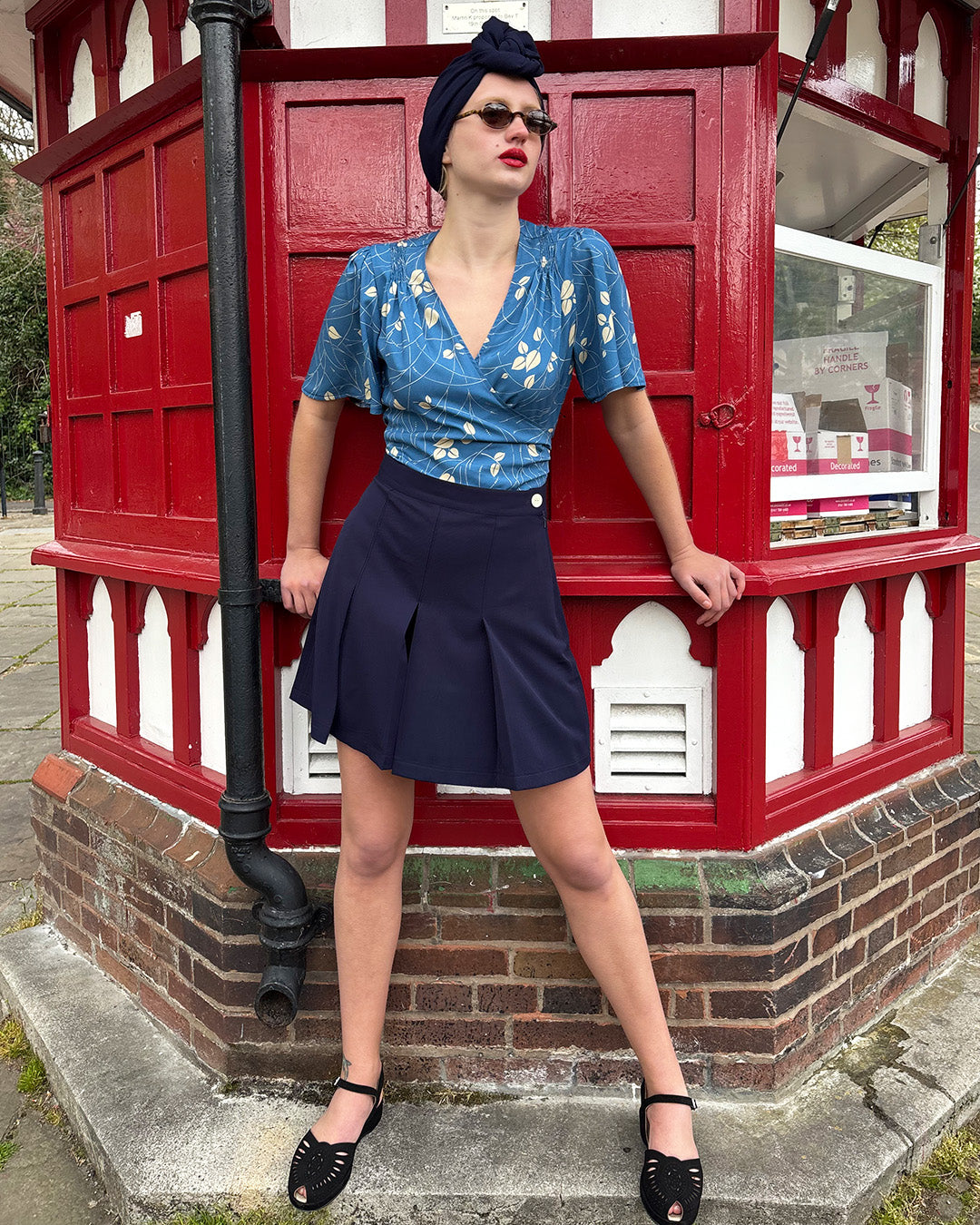 1930s Pleated Shorts - Navy