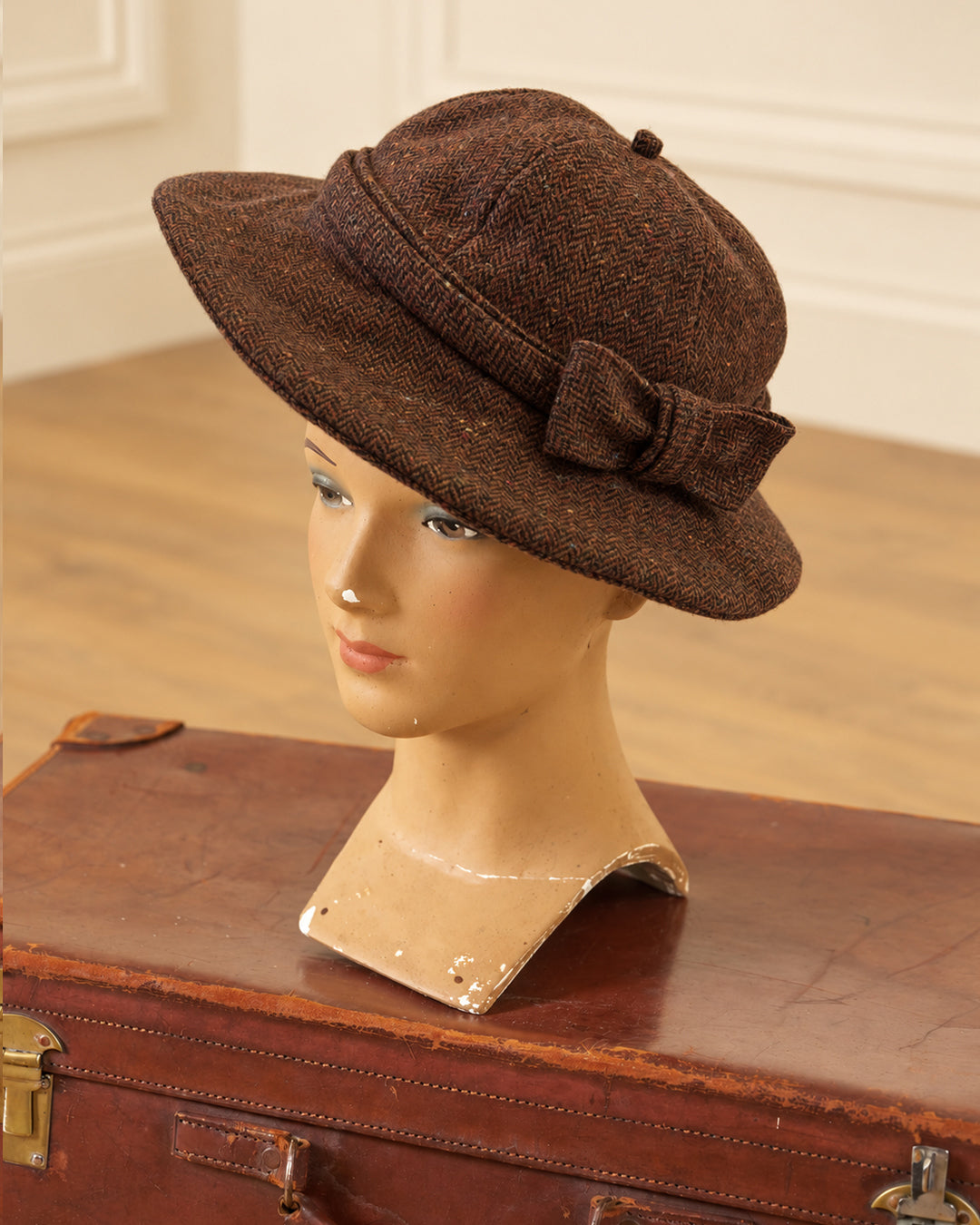1930s Harbour Belle Bow Hat - Mahogany Herringbone