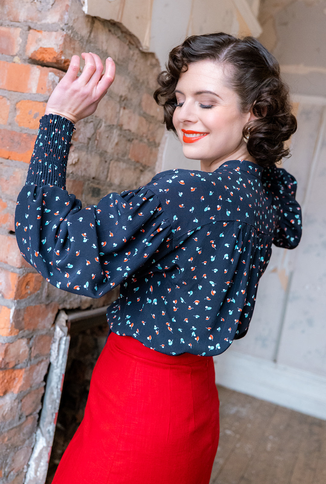 1930s Poet Blouse - Ocean Pearl