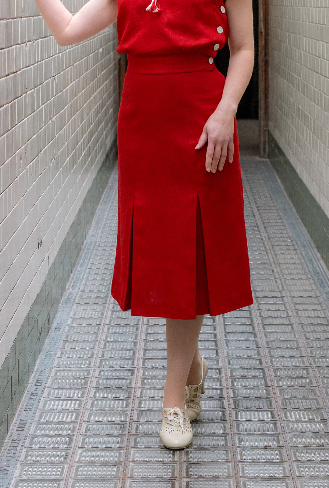 1940s Prim Pleated Skirt - Red Natural Fibre