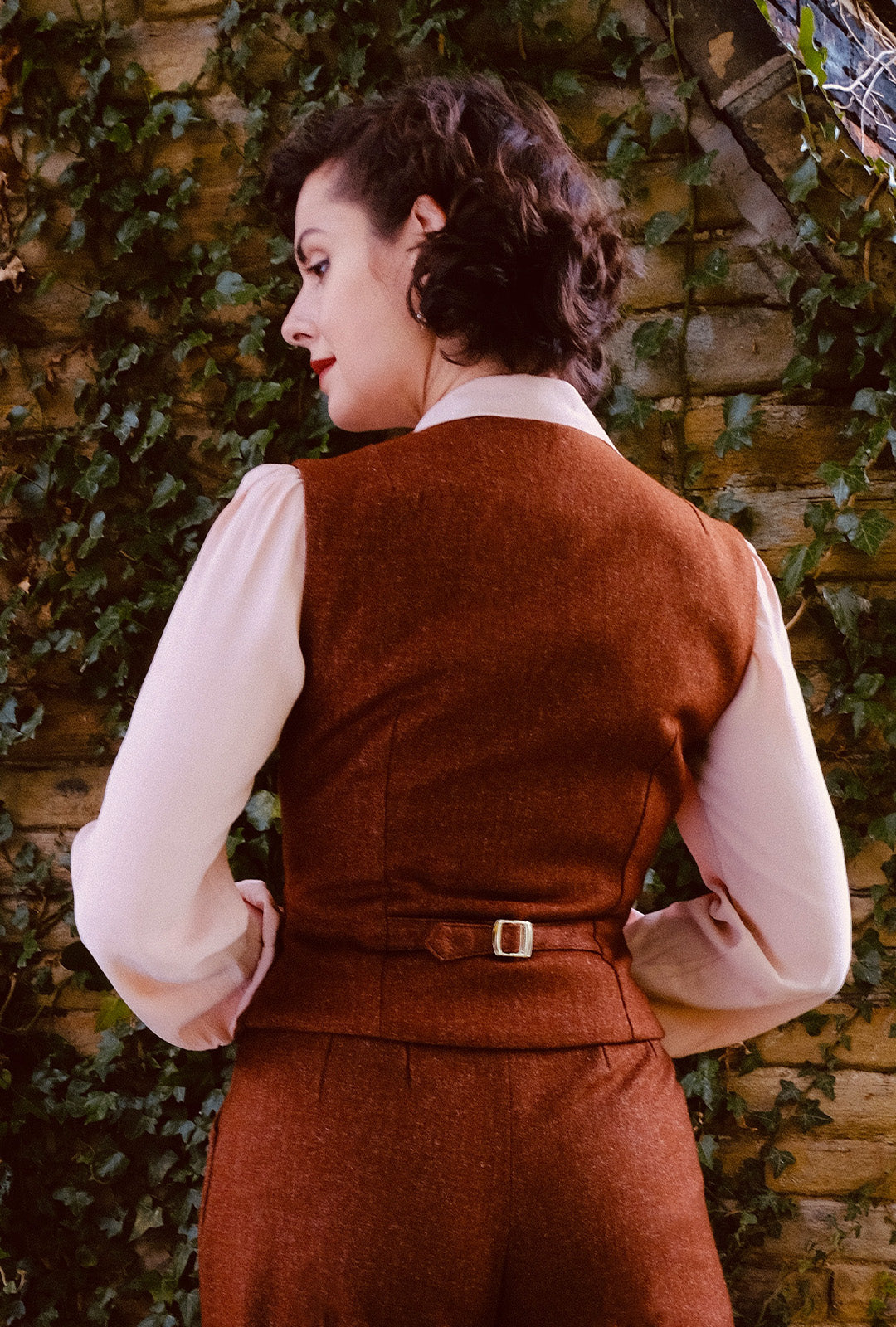 Margot Fitted Waistcoat in Maple Wool Blend