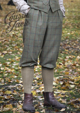 Plus Fours in Green Check