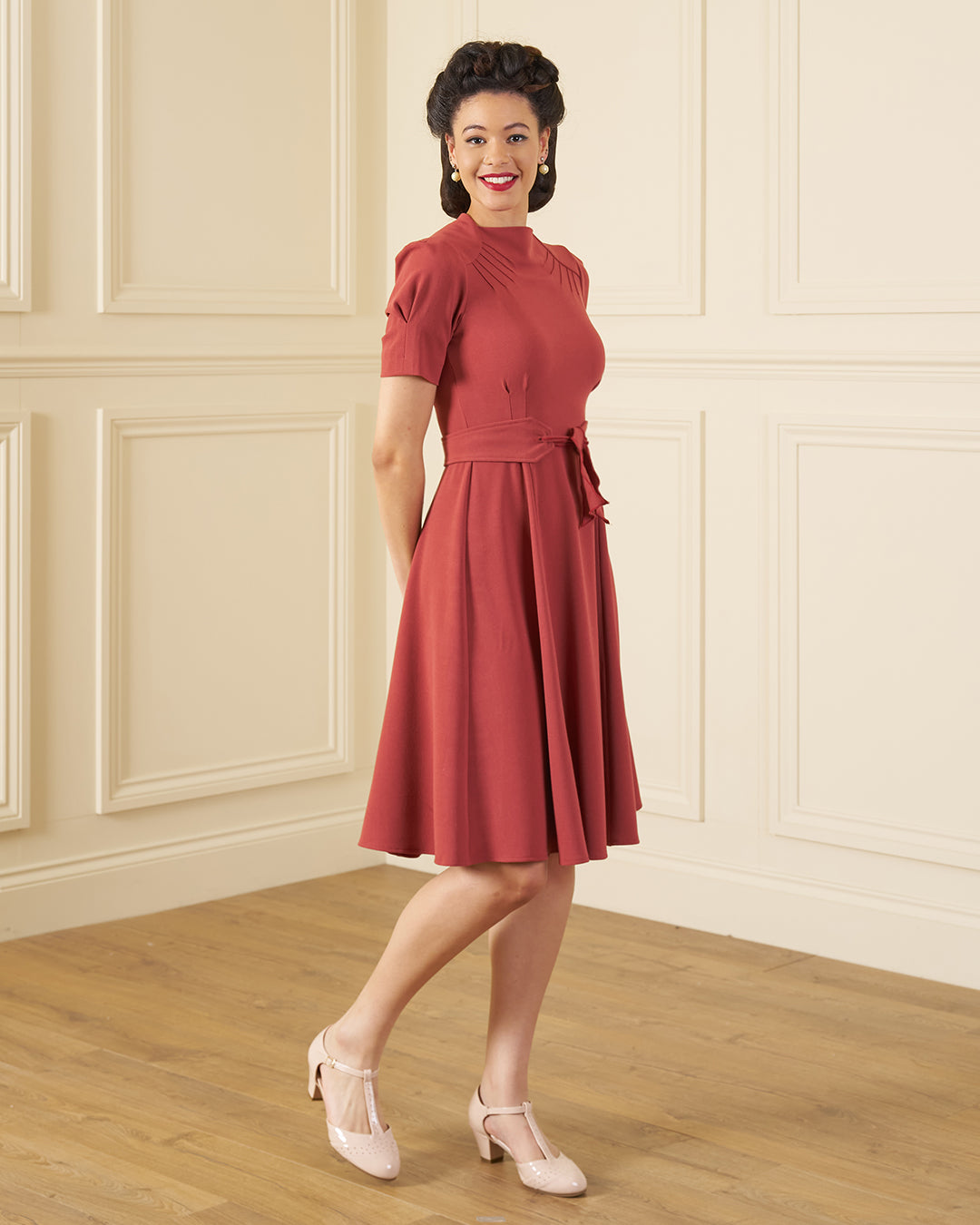 1940s Stanwyck Dress - Rosewood - model shot