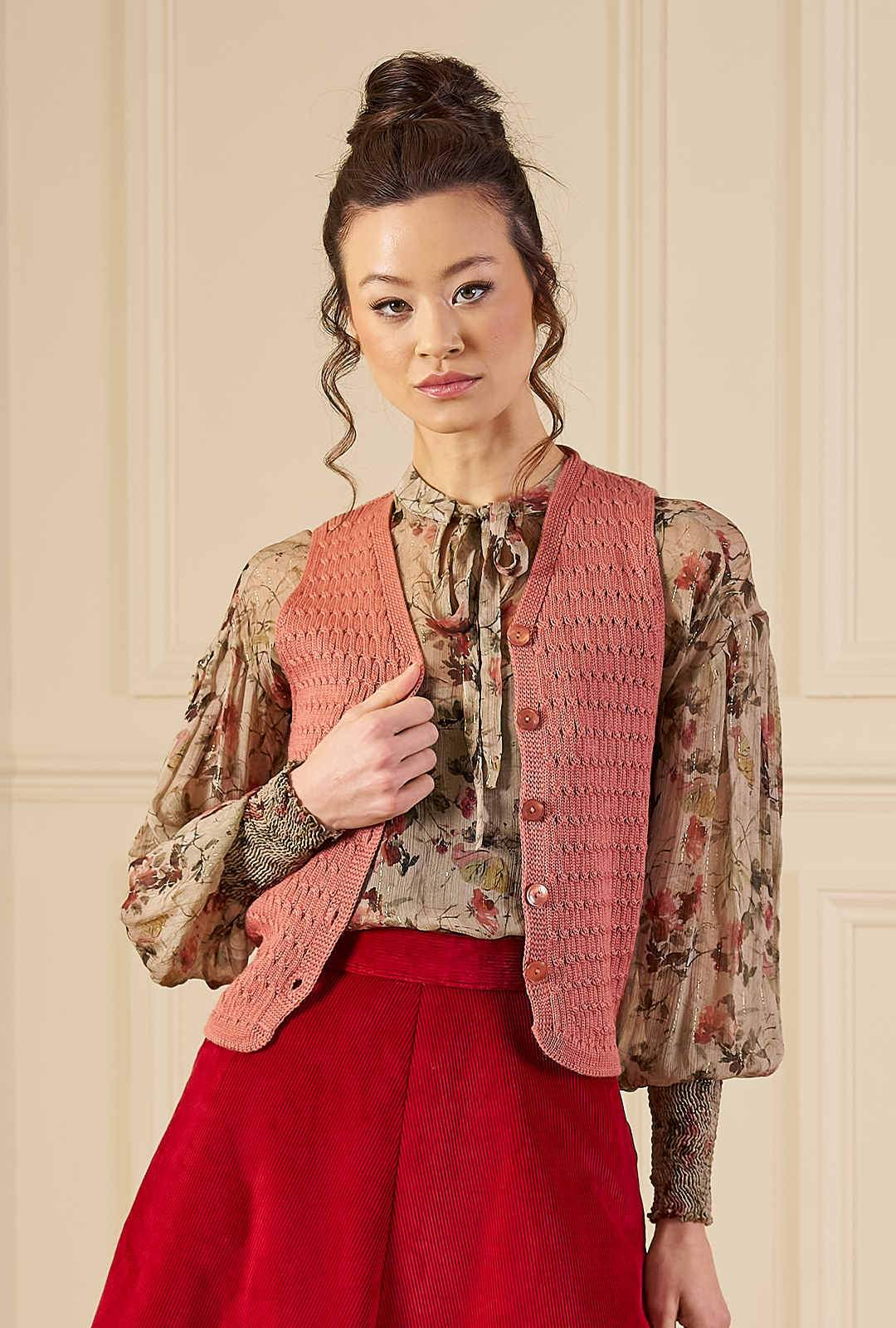 Knitted Waistcoat - Vintage Rose