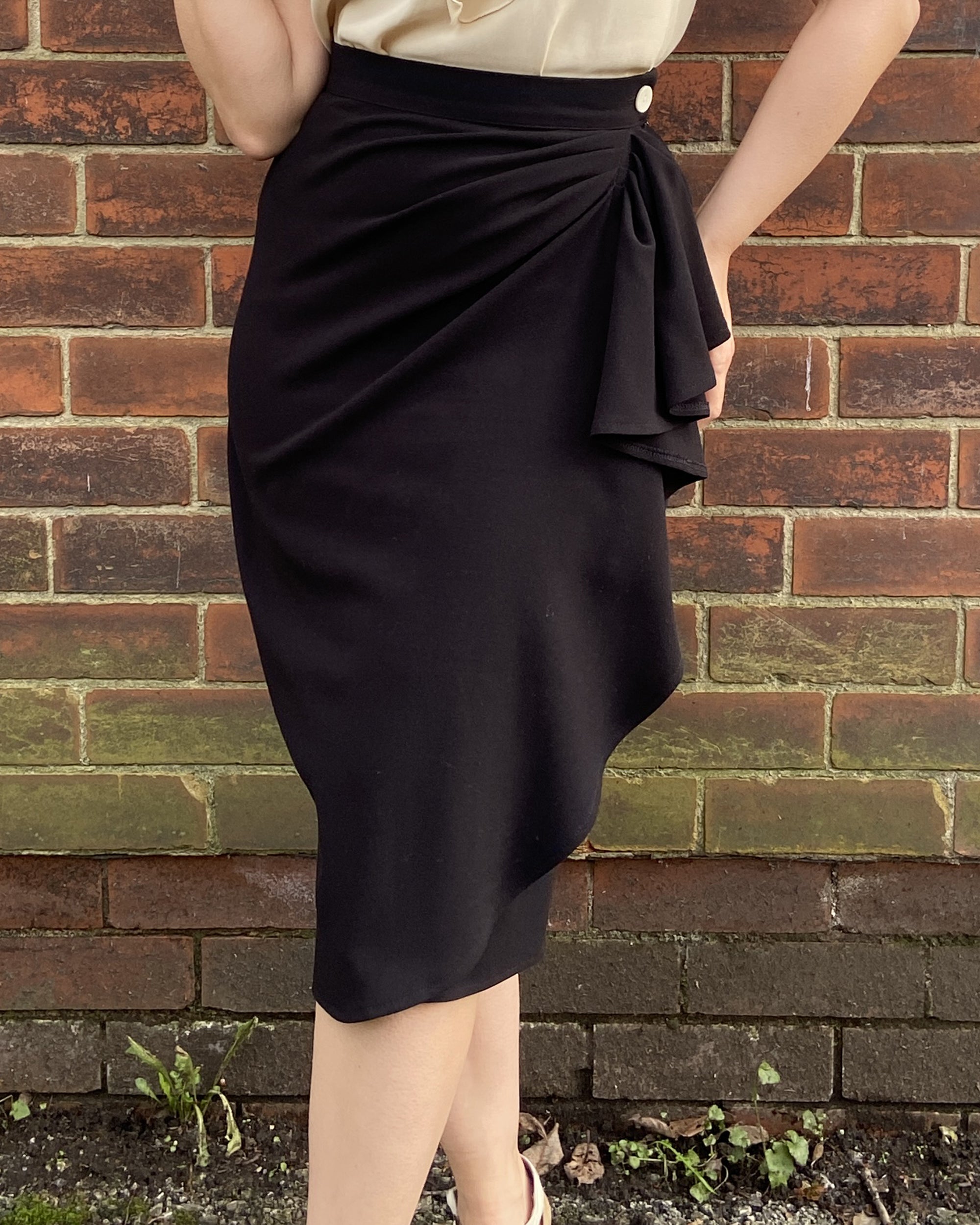 40s Waterfall Skirt - Black